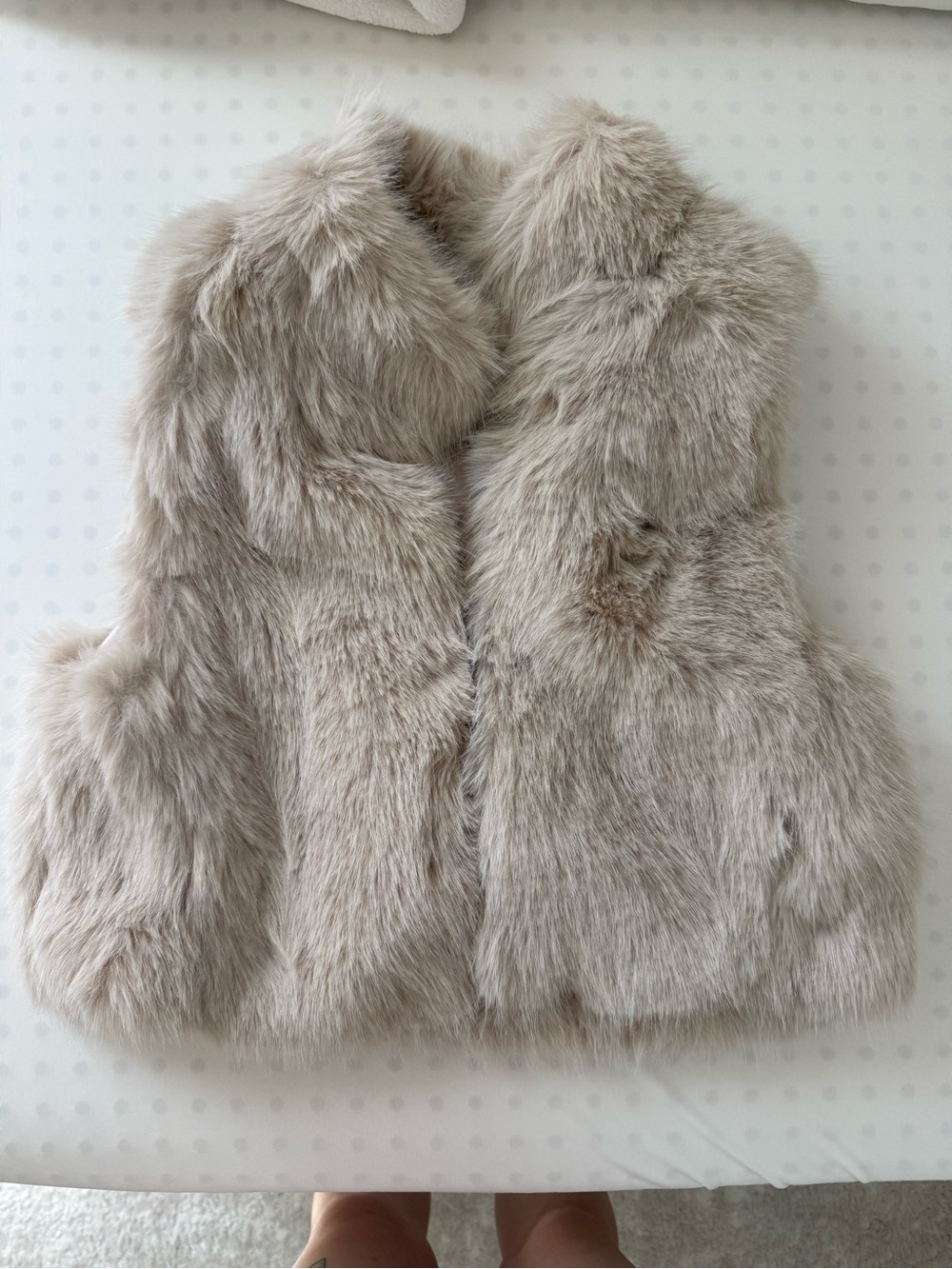 Garage Faux Fur Vest in Light Beige